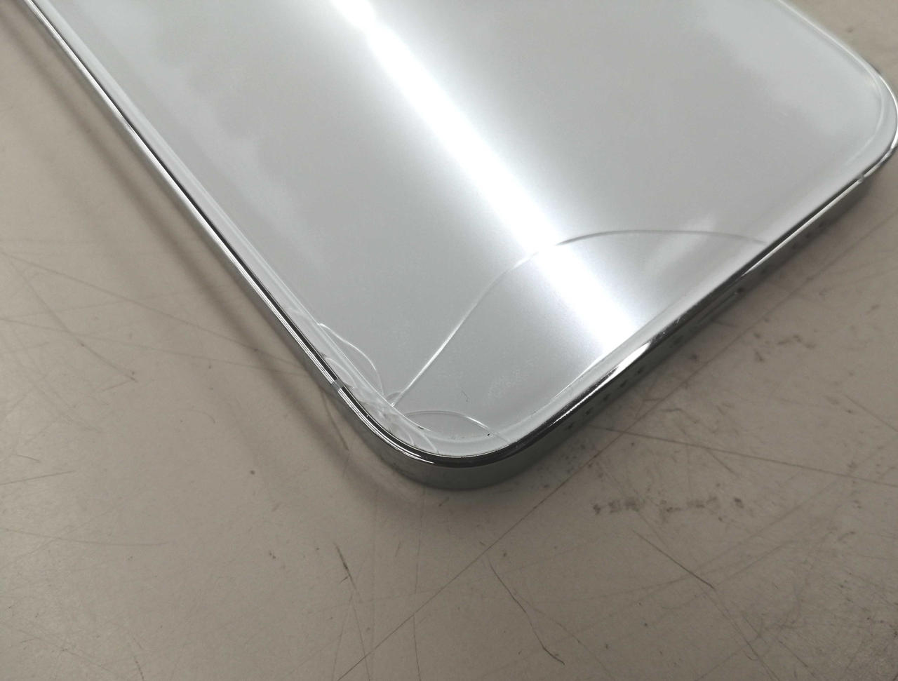 ※背面に割れあります