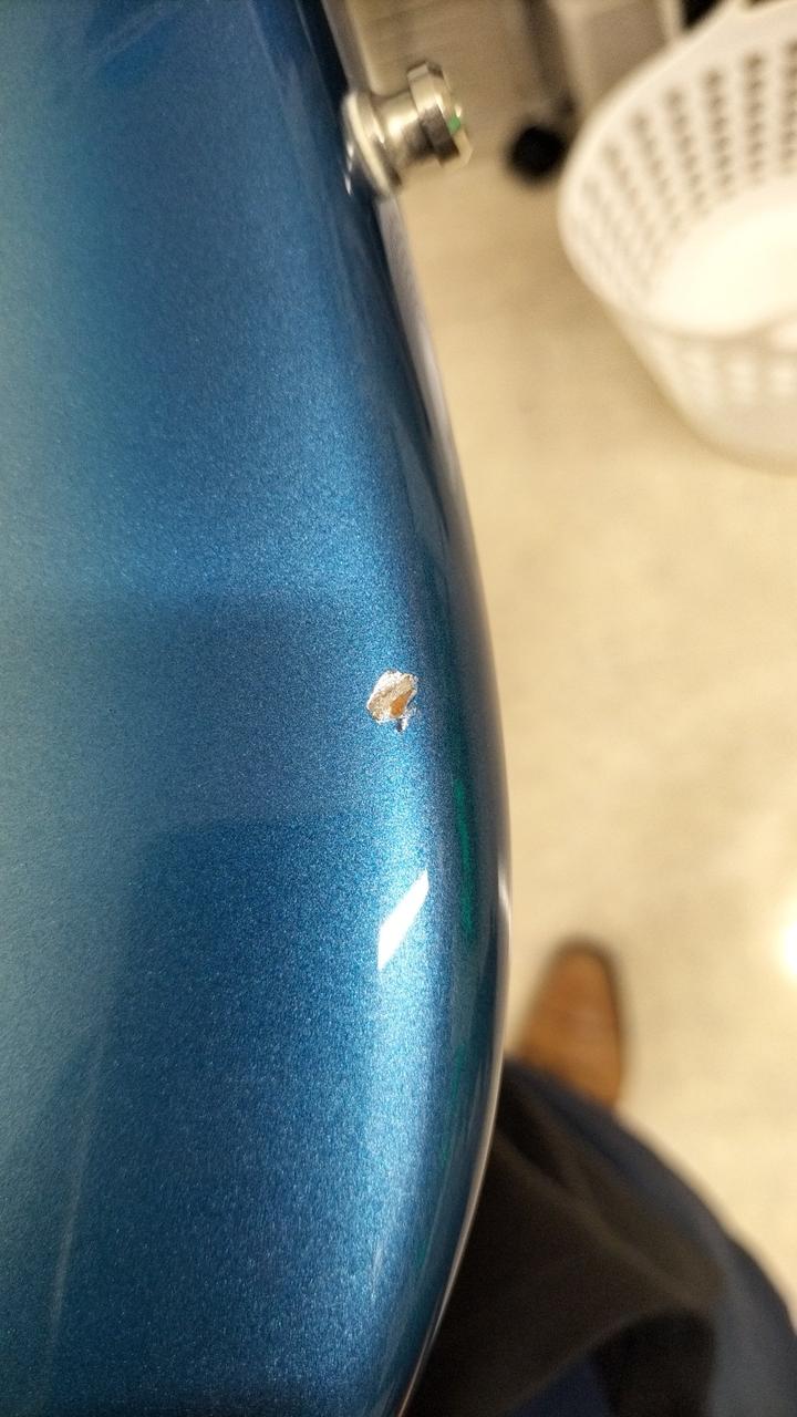 塗装剥がれあり