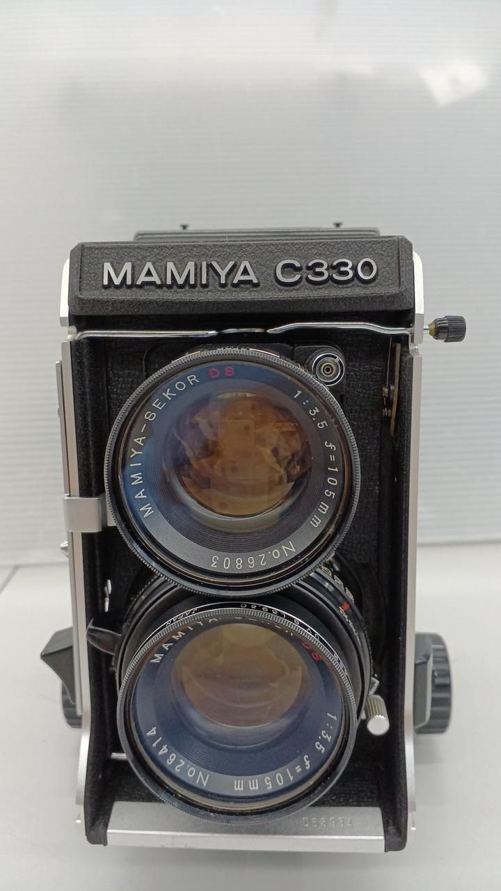 MAMIYA C330 中判カメラ Mamiya C330 Professional Camera with 80mm f2.8 Lens | Blue Moon Camera