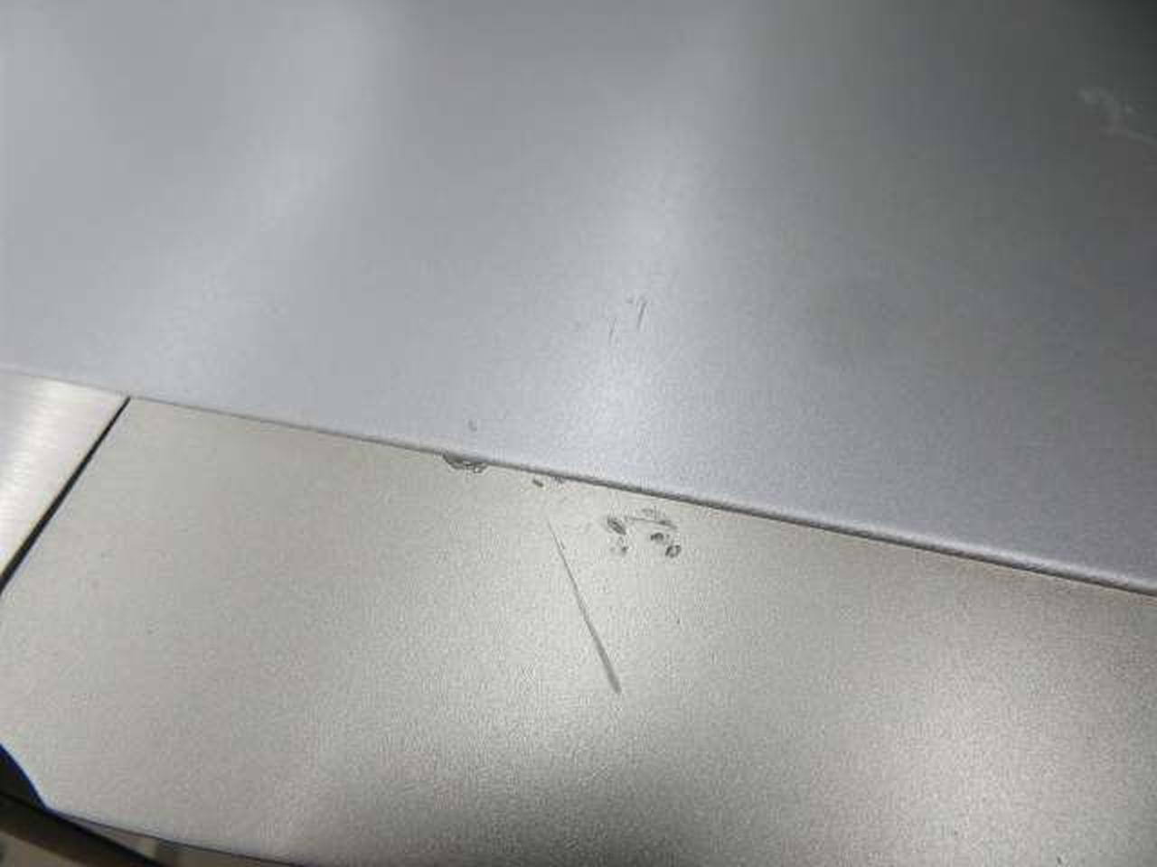 天板キズ・凹み有