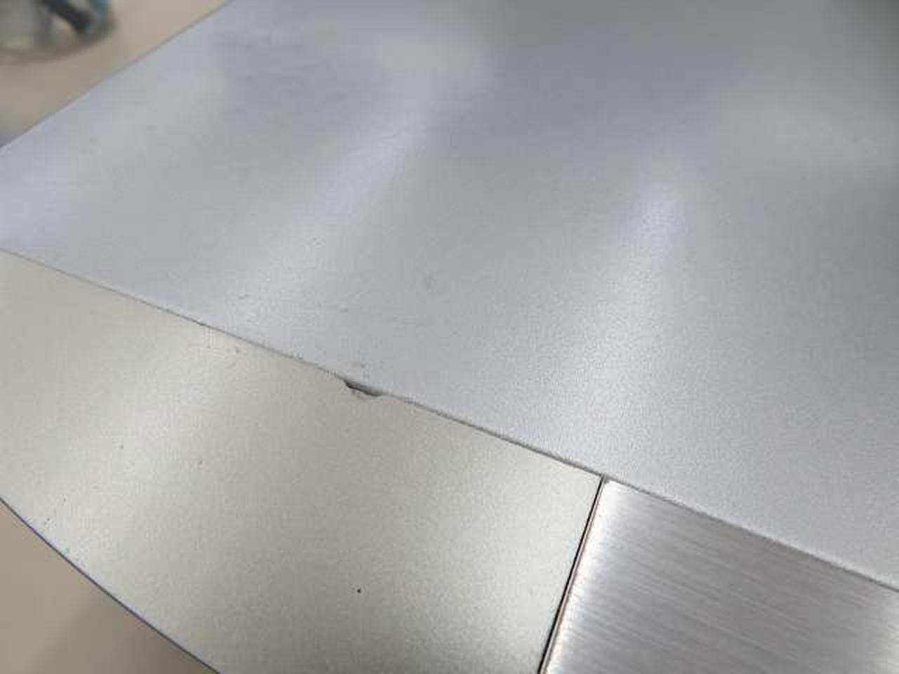 天板キズ・凹み有