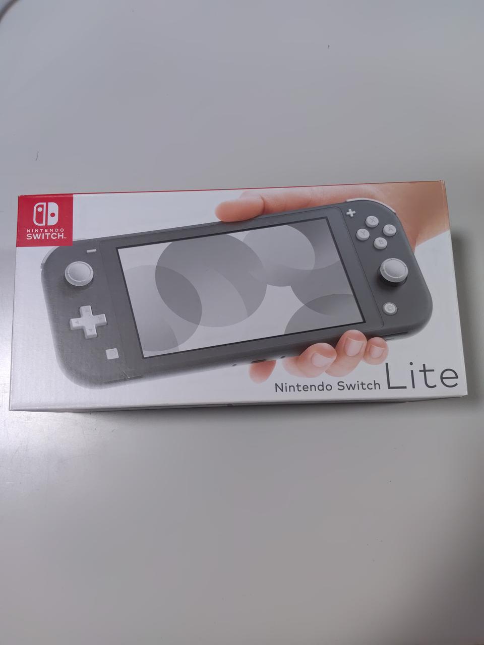 SWITCH LITE