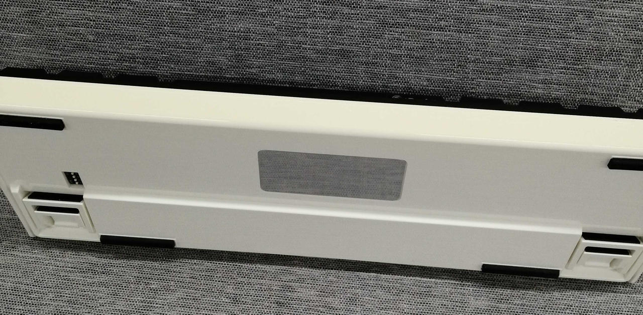 一部日焼けあります。