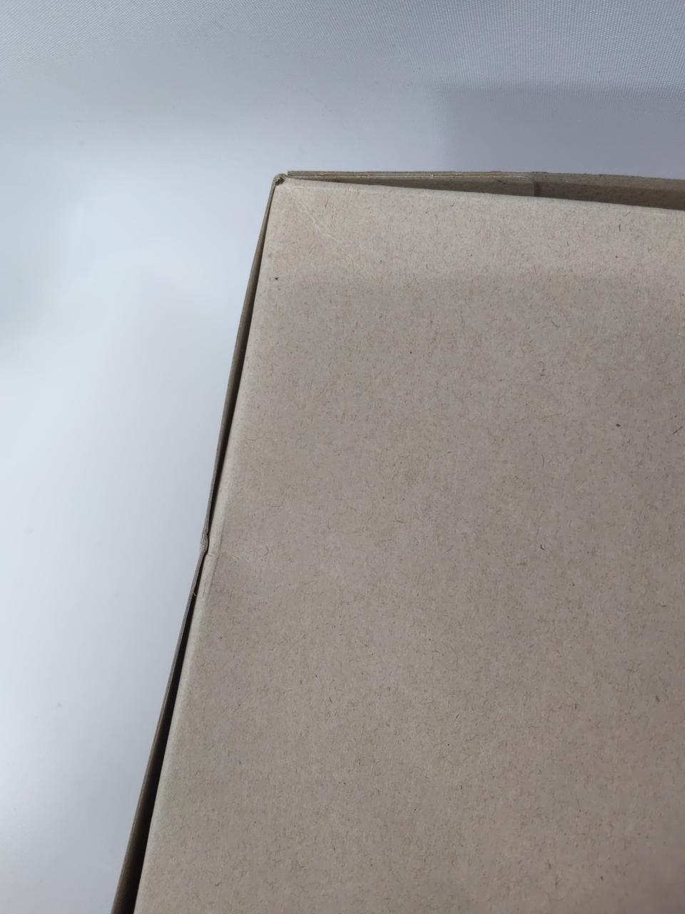 へこみあり