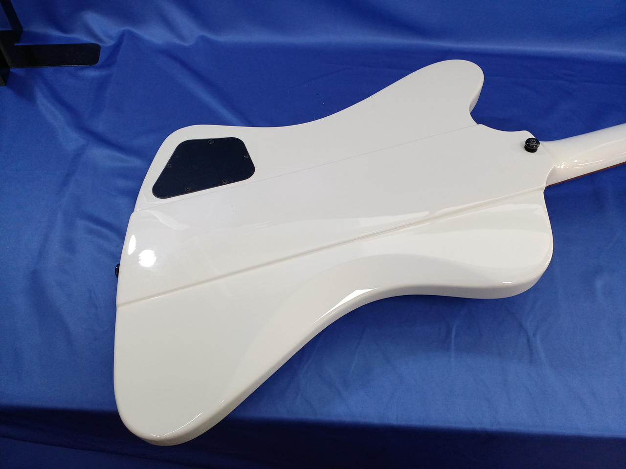 Epiphone エレキベース 楽天市場】SG Bass (CH) Epiphone (新品) : イケベ楽器楽天ショップ