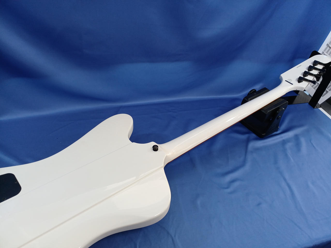 Epiphone エレクトリックベース ケース付き Epiphone EB-0 Bass (ケース付き) - メルカリ