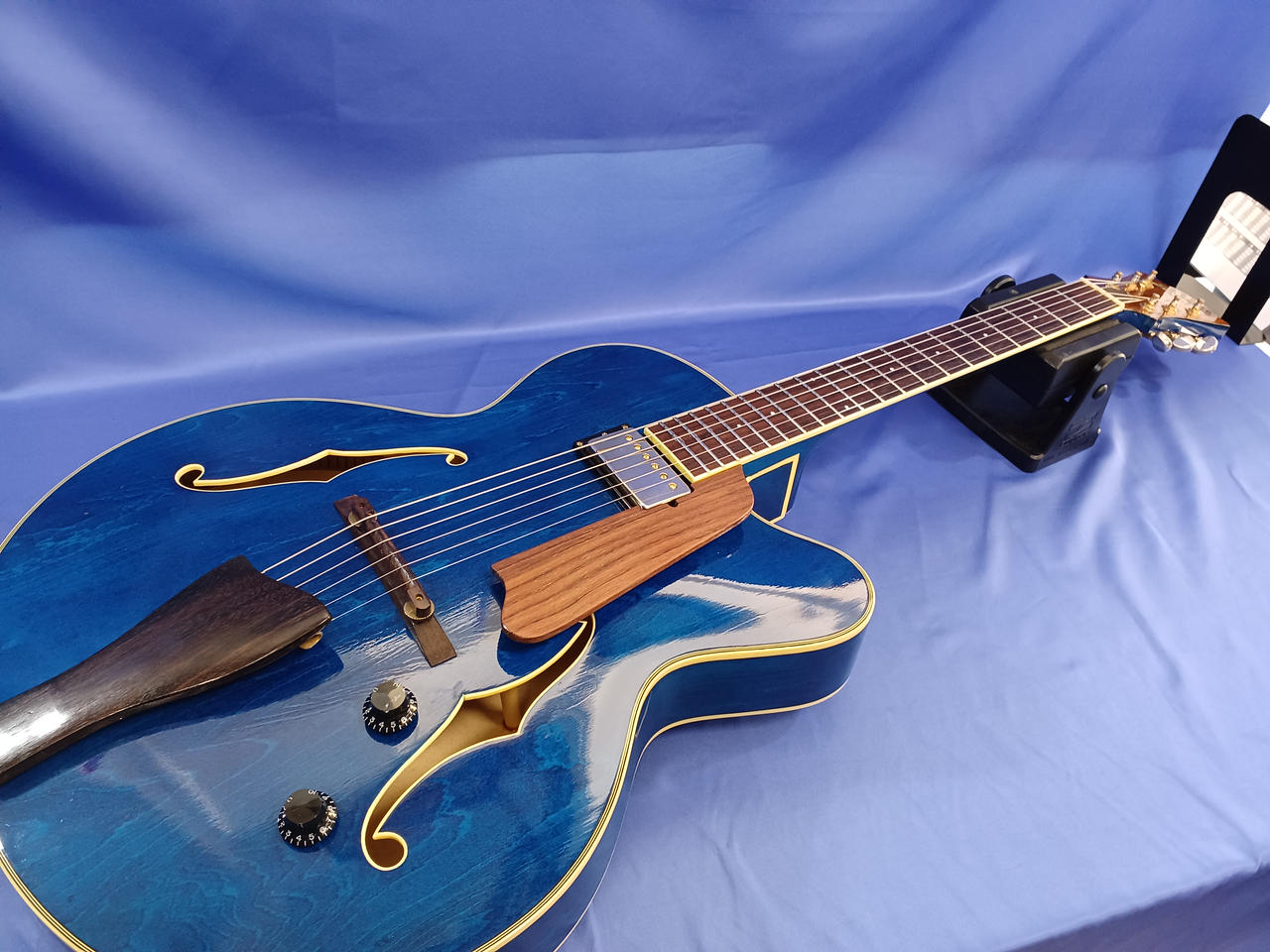 Eastman AR-403CE 中古 EASTMAN|フルアコ|HARDOFFオフモール（オフモ）|1120010000002999