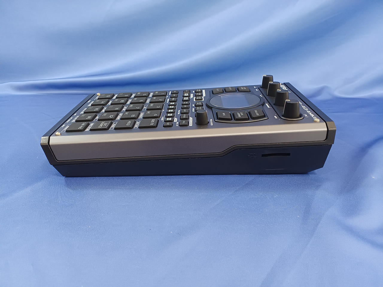 RolandAC-90美品　傷汚れほとんど無し 　販売終了モデル RolandAC-90美品 傷汚れほとんど無し 販売終了モデル RolandAC