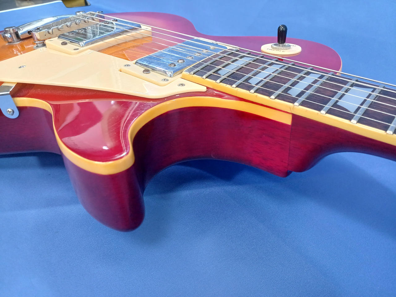 Epiphone　エレキギター★カート好き★直せる方 EPIPHONE|エレキギター|HARDOFFオフモール（オフモ