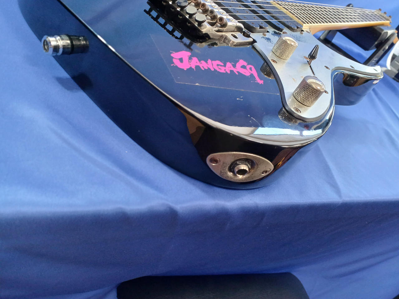 【超美品】　最终値下げ Ibanez エレキギター シルバー 楽天市場】GIO Ibanez ジオアイバニーズ エレキギター 7弦仕様