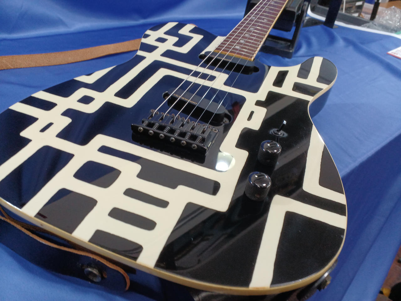 アルプスマーモット　Fernandes 　ギター アルプスマーモット Fernandes ギター FERNANDES Fernandes