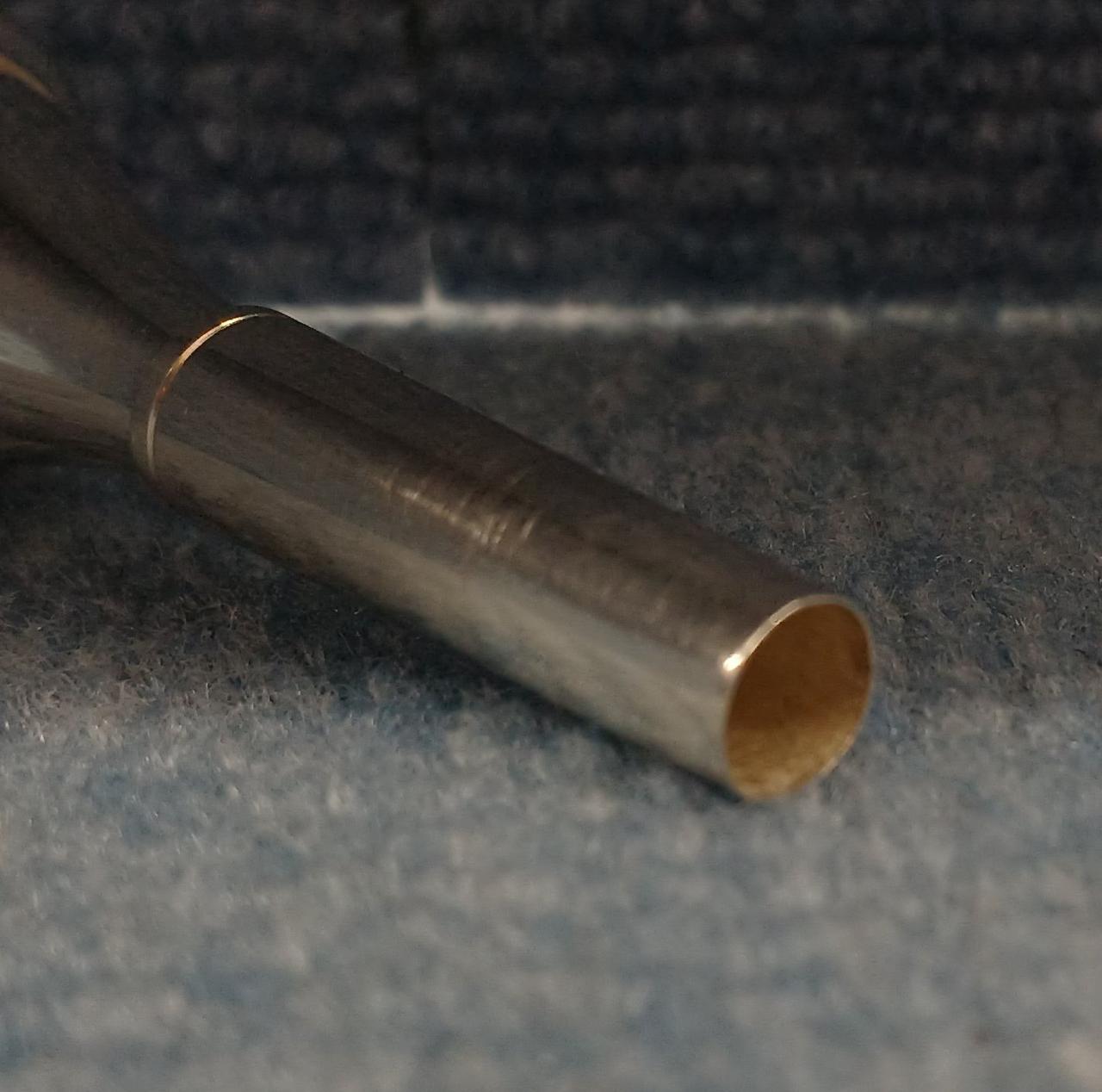 シャンクに少し傷