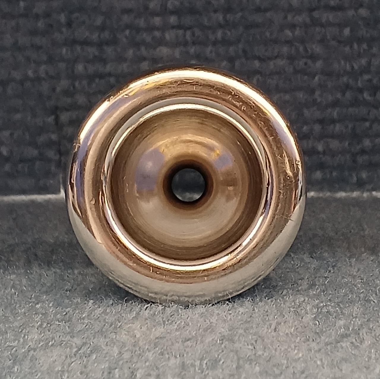 リムに少し傷が目立ちます