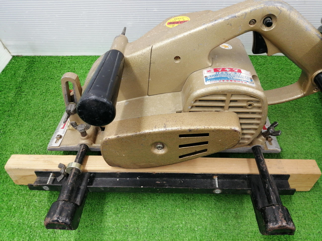 マキタ 3800N-A 仕上ミゾキリ  木箱入り　新品　1台 マキタ(MAKITA)|仕上ミゾキリ|HARDOFFオフモール（オフモ