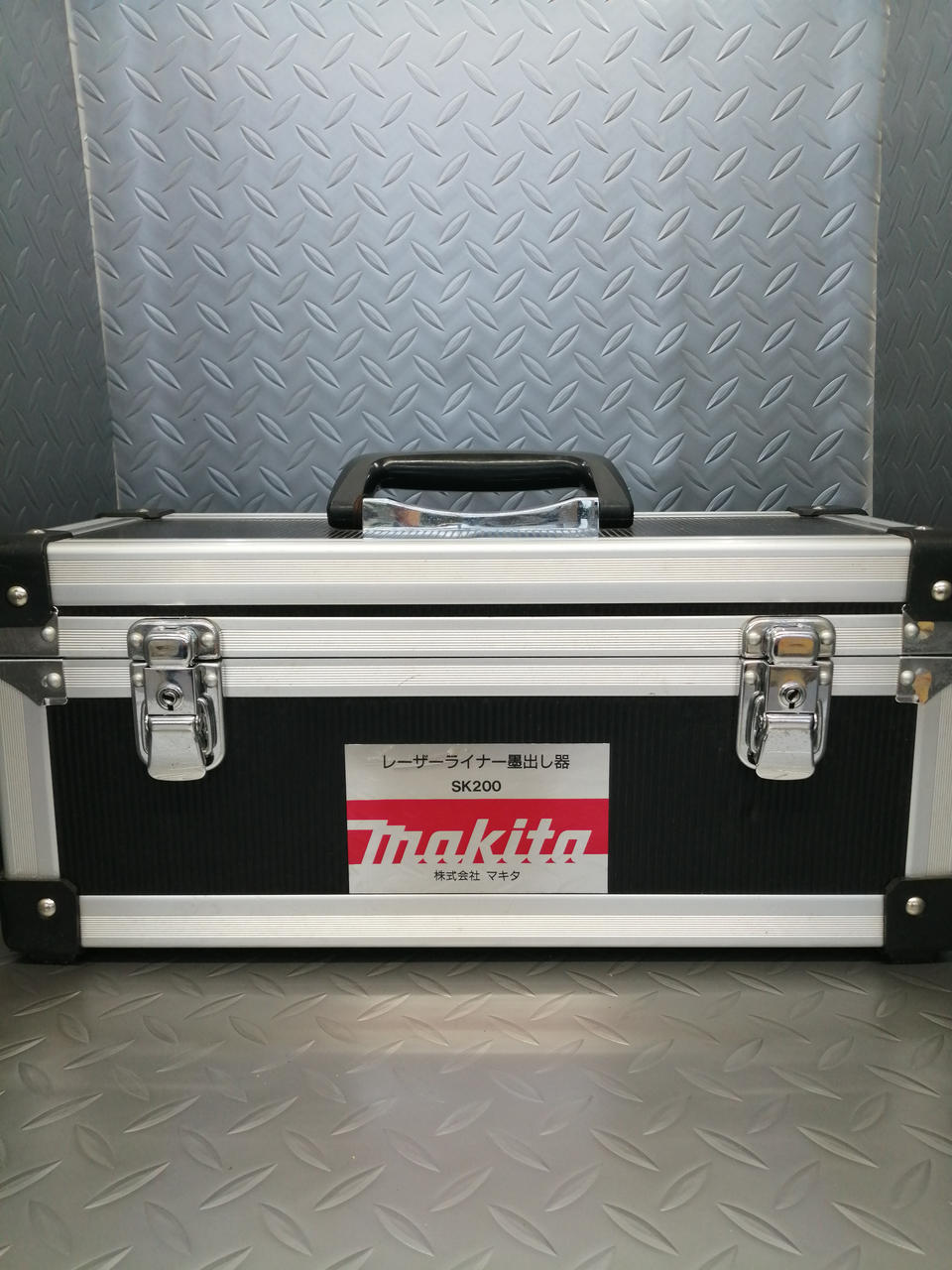 マキタ(MAKITA)|レーザーライナー墨出し器|HARDOFFオフモール