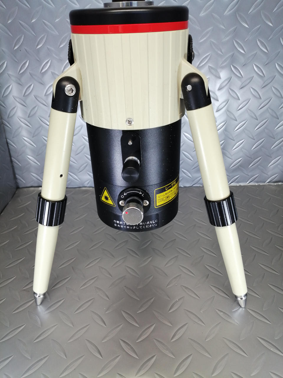 マキタ(MAKITA)|レーザーライナー墨出し器|HARDOFFオフモール