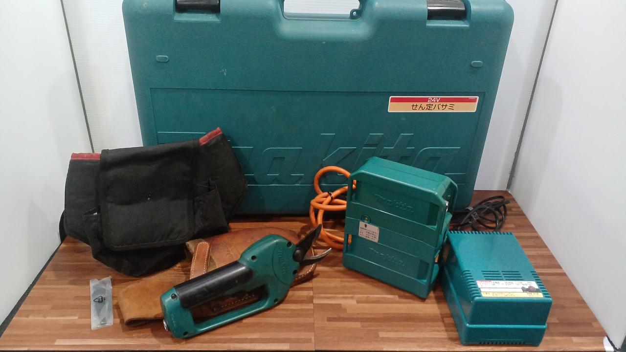 MAKITA 型番：4604D 充電式せん定バサミ