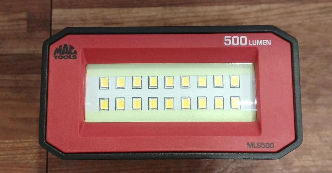 マックツール　充電式ライト Rechargeable Pro LED Flashlight | Mac Tools