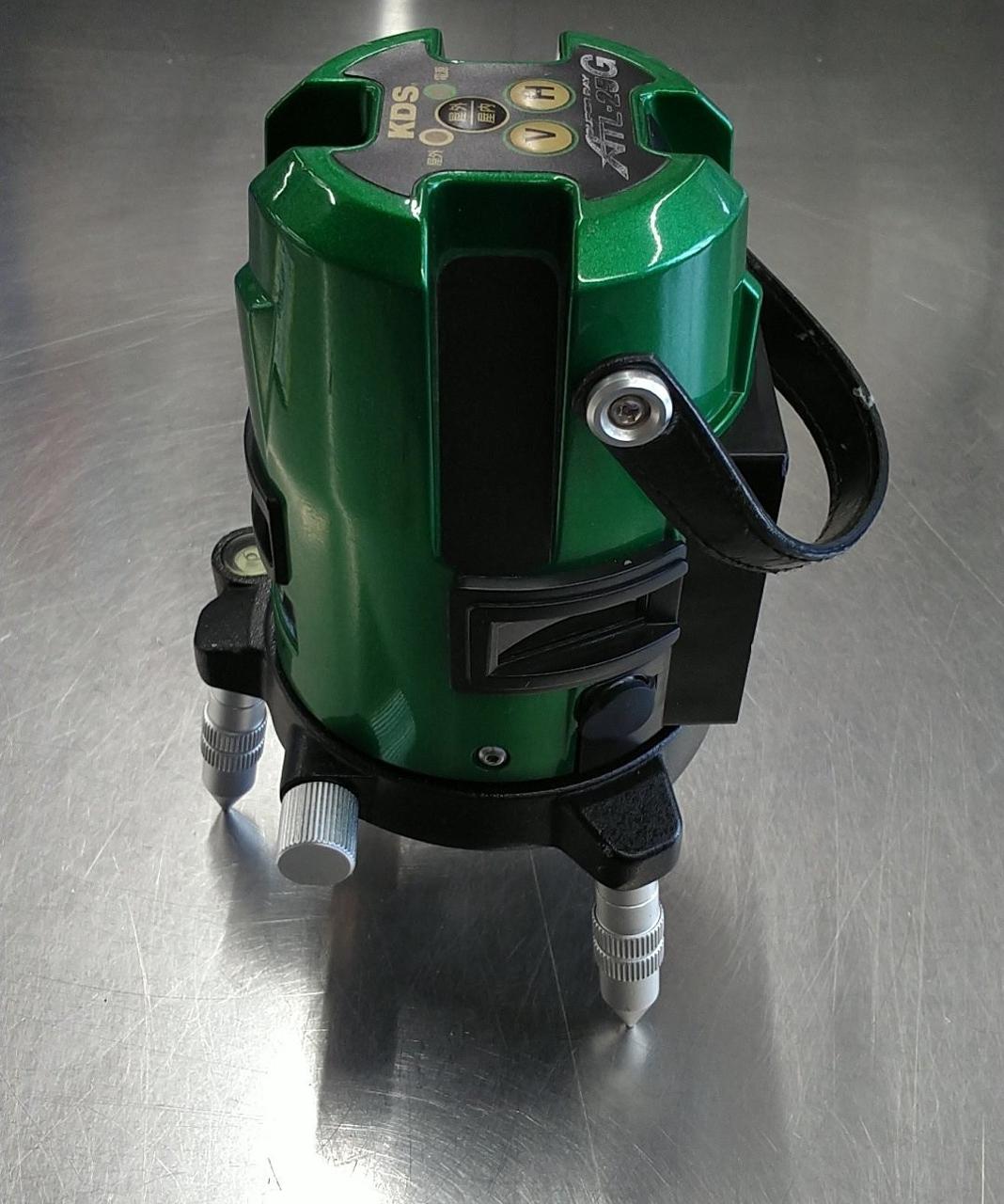 ❗️値下げ❗️レーザ墨出し機(水平器あり)★KDS★モデルATL-D1 ❗️値下げ❗️レーザ墨出し機(水平器あり)☆KDS☆モデルATL-D1