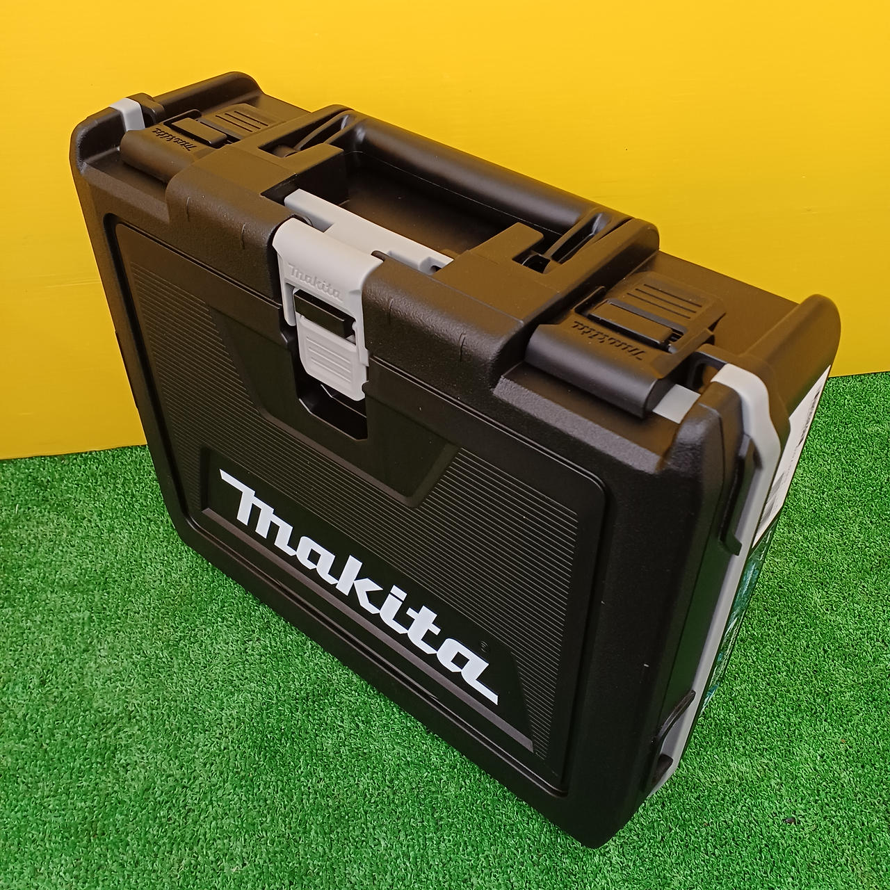 MAKITA 型番:TD173DRGX 充電式インパクトドライバー