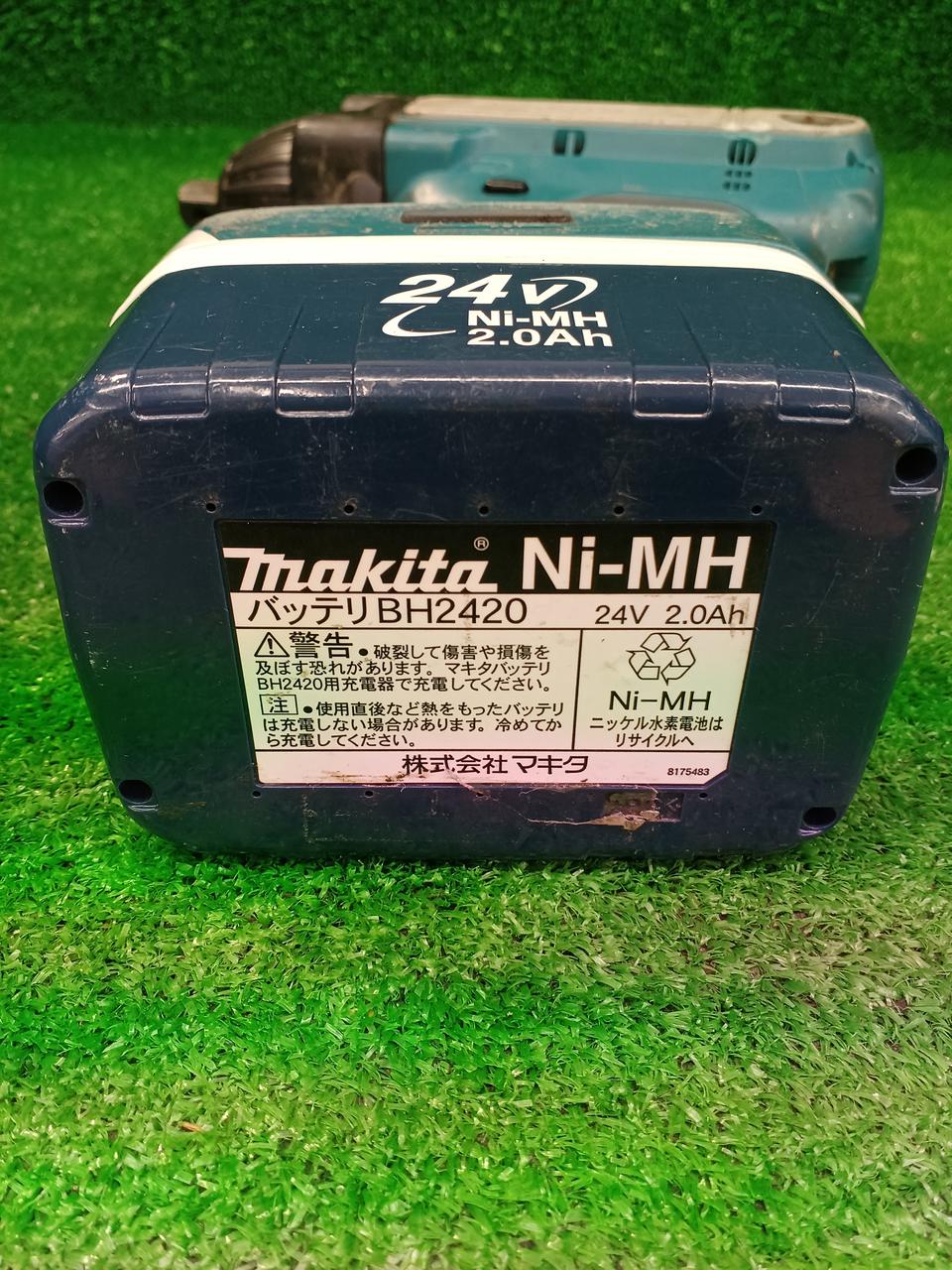 バッテリーはニッケル水素電池となります