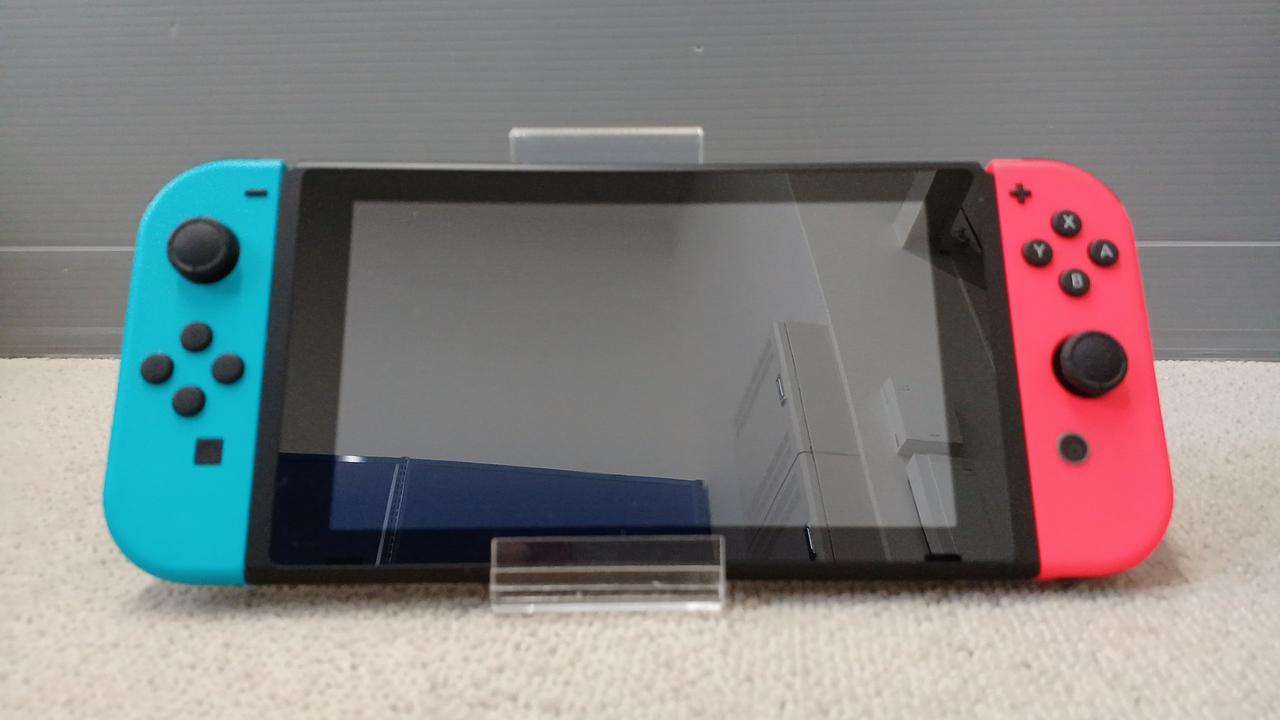 家庭用ゲーム機本体 DisneySwitch Nintendo Switch Joy-Con(L) ネオンブルー/(R) ネオンレッド