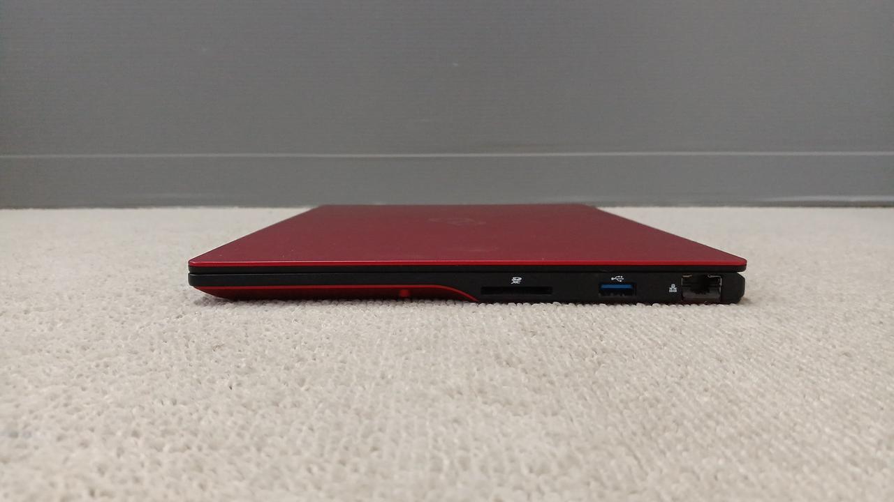【値下げ中】Fujitsu UltraPC II Plus レッドノートPC 値下げ中】Fujitsu UltraPC II Plus レッドノートPC