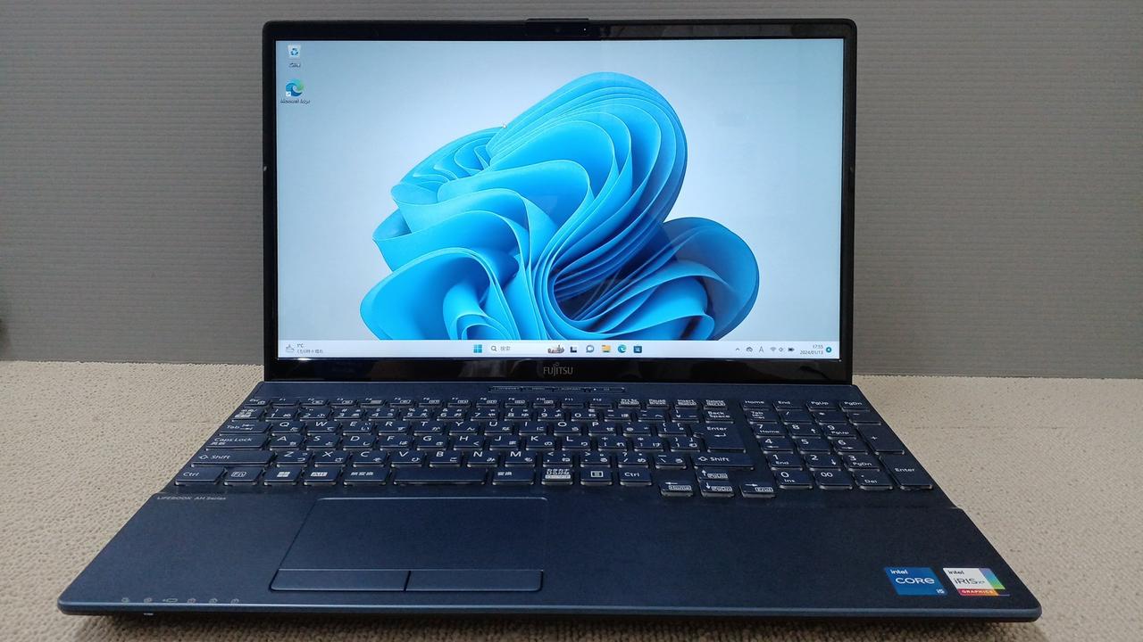 FUJITSU 型番：FMVA45H2L ノートパソコン 77,000円