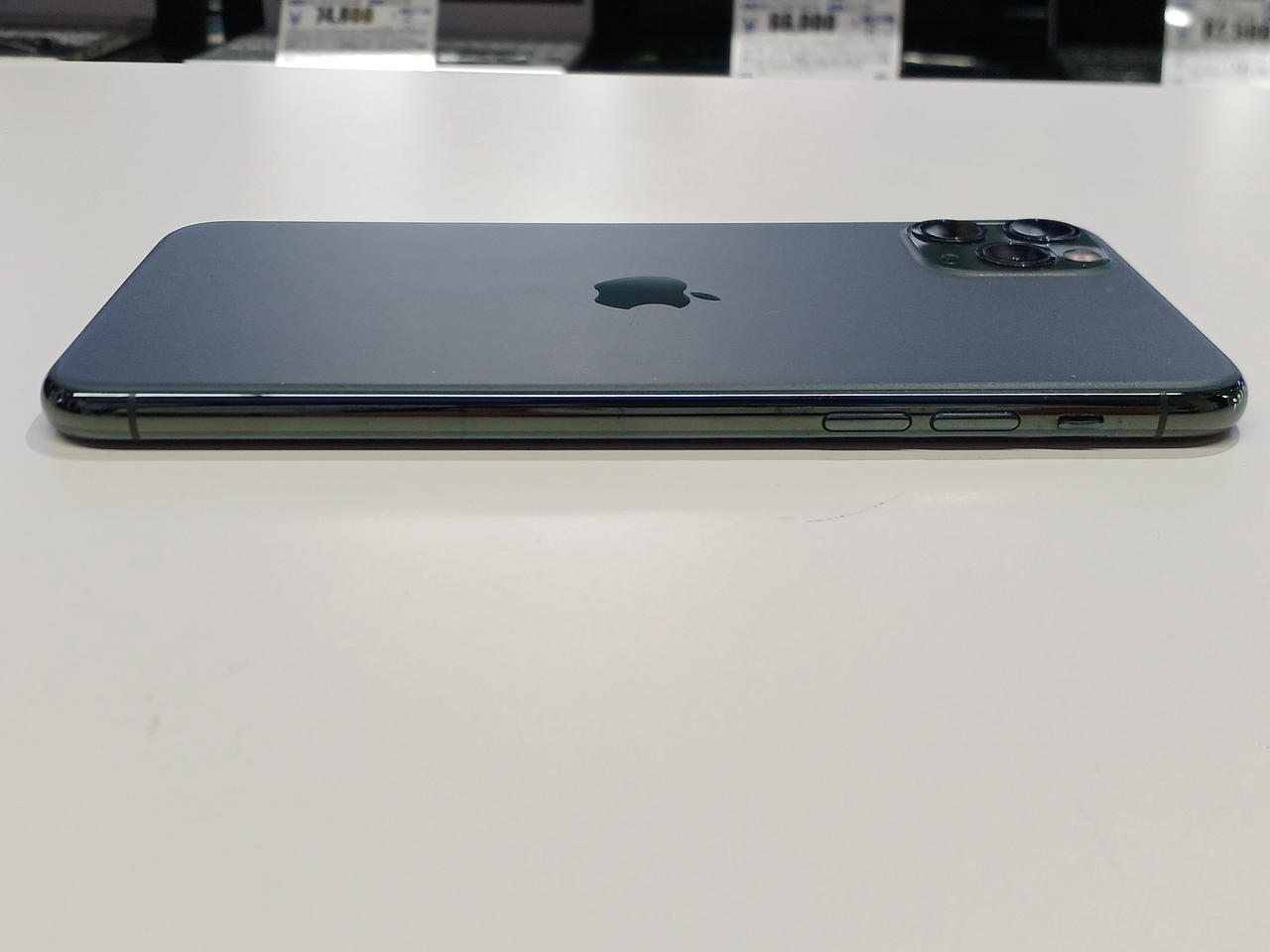 コンピュータ・IT iPhone 11pro s-l500.jpg