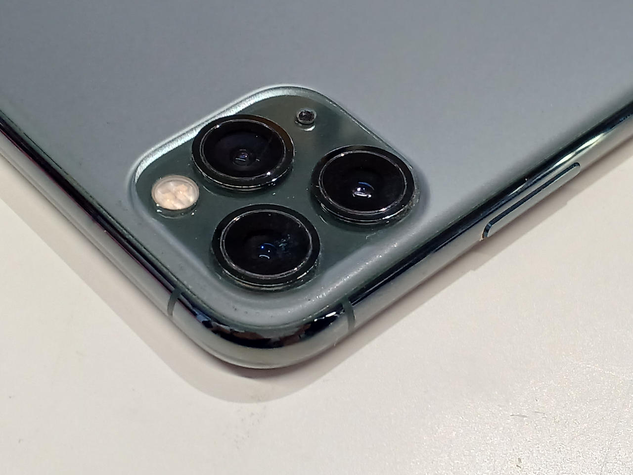 アップルコンピュータジャパン(APPLE)|IPHONE 11 PRO MAX