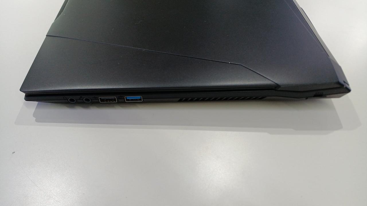 IIYAMA ノートパソコン 8GB SSD240GB office2016 m4s1p1031485c1_1.jpg
