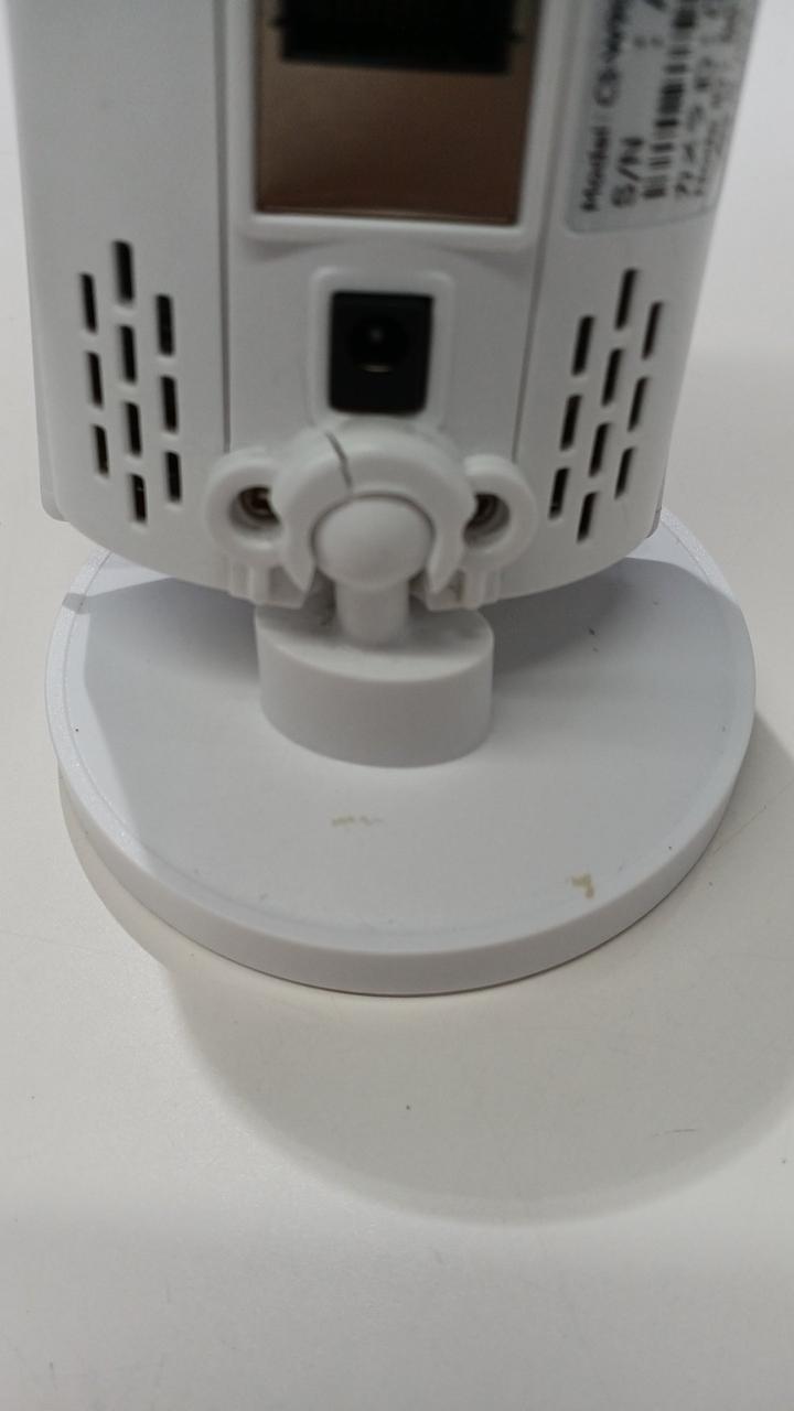 接続部分にヒビ割れあり。緩いです。