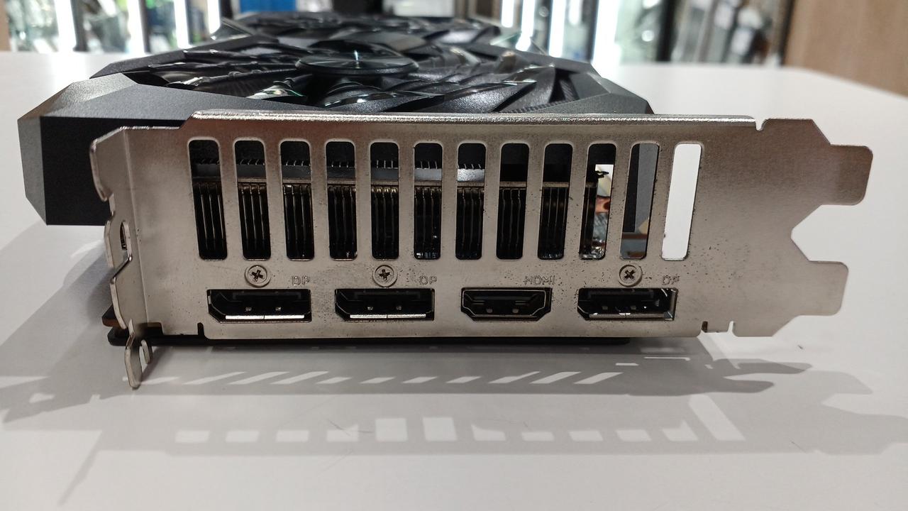グラフィックボード・グラボ・ビデオカード ASrock B450M + AMD Ryzen5 3600 + RAM32GB グラフィックボード・グラボ・ビデオカード ASrock B450M + AMD