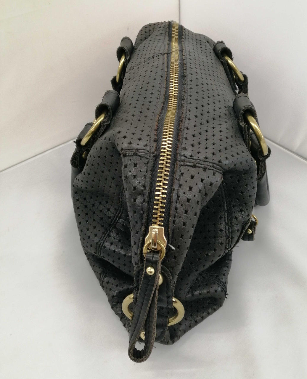 変色、毛羽立ち有り