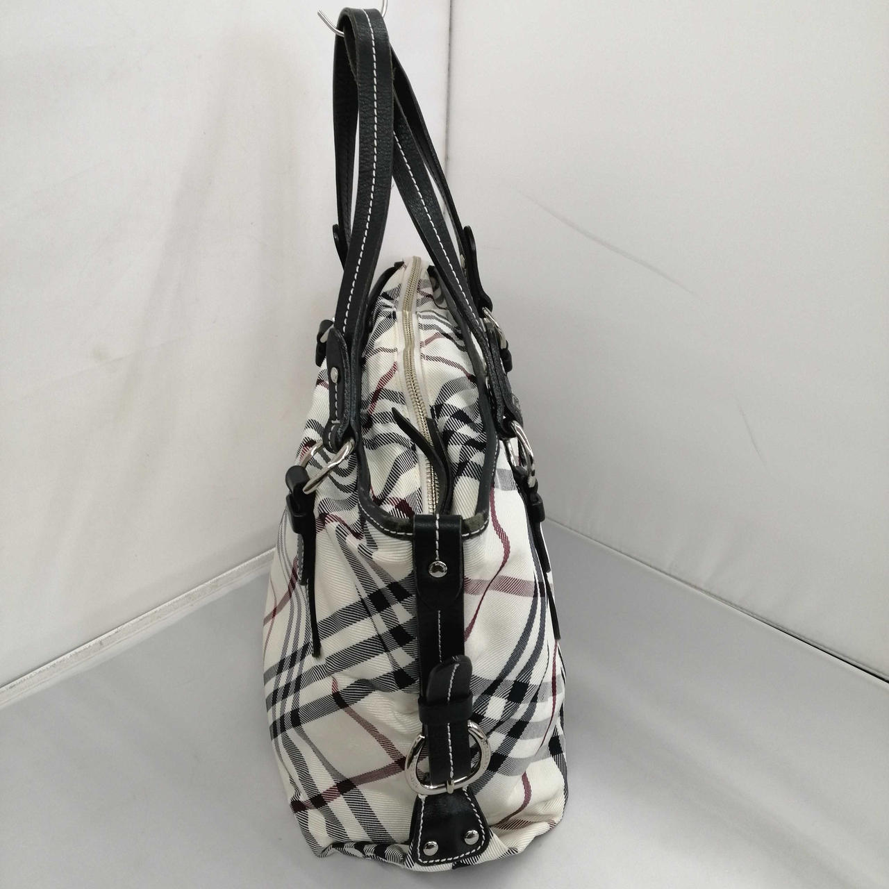 BURBERRY BLUE LABEL 型番:- ハンドバッグ BURBERRY BLUE LABEL 型番:- ハンドバッグ