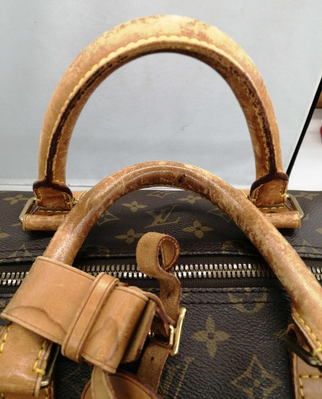 変色・傷み有ります。