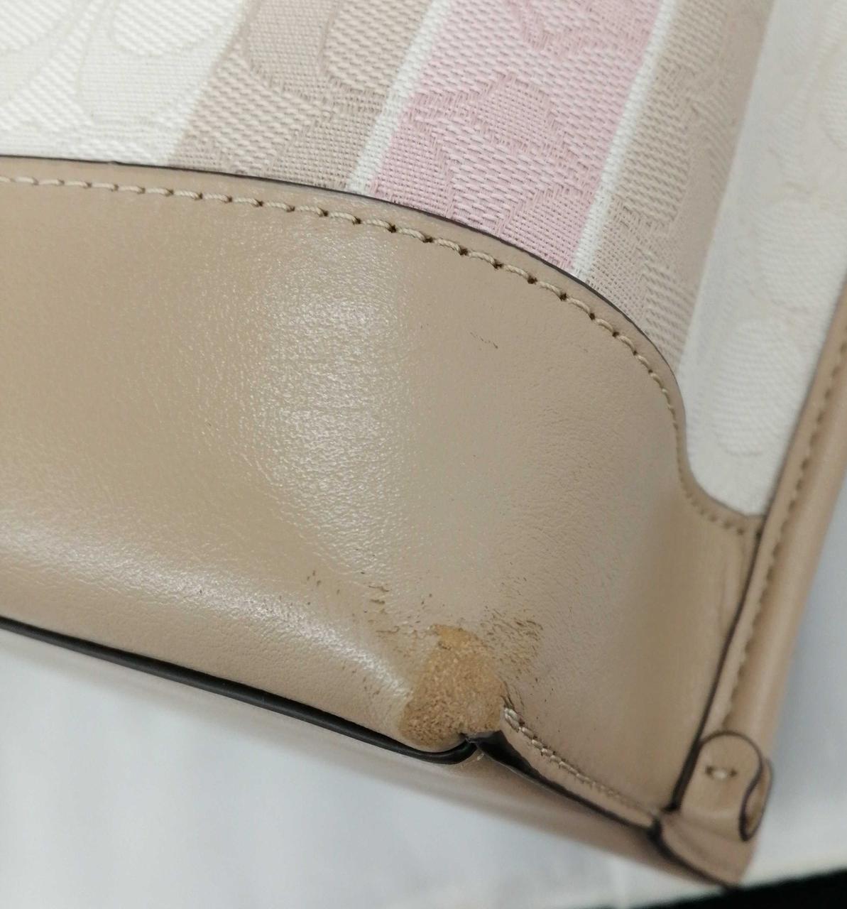 キズあります。