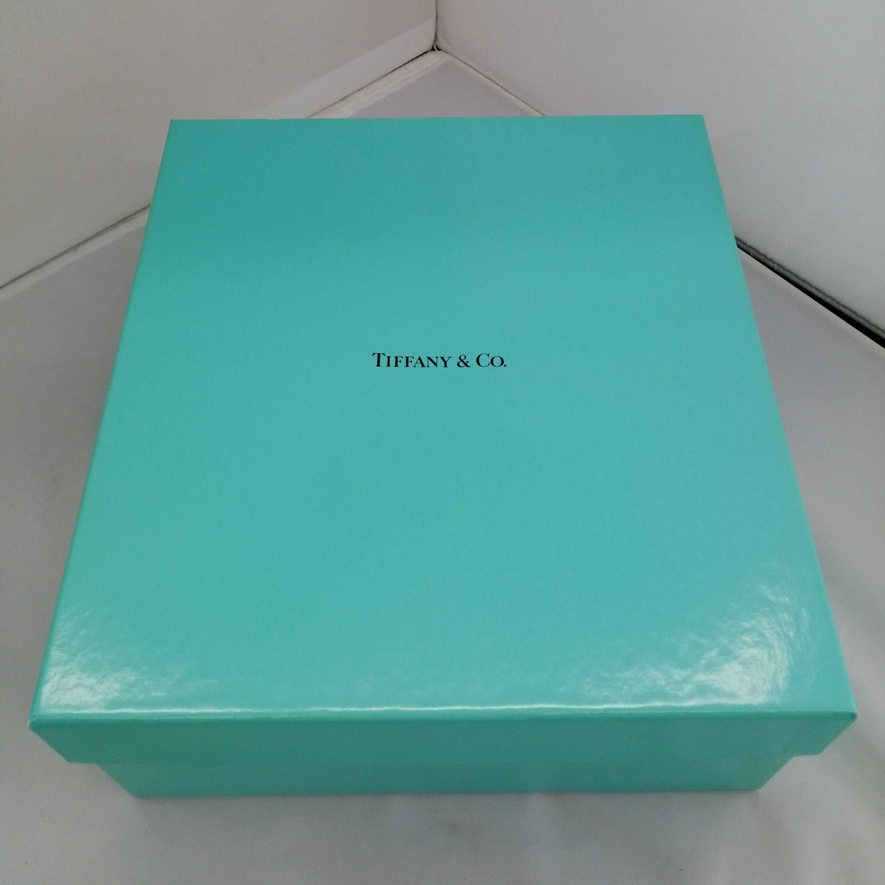 箱　色褪せ、汚れあり