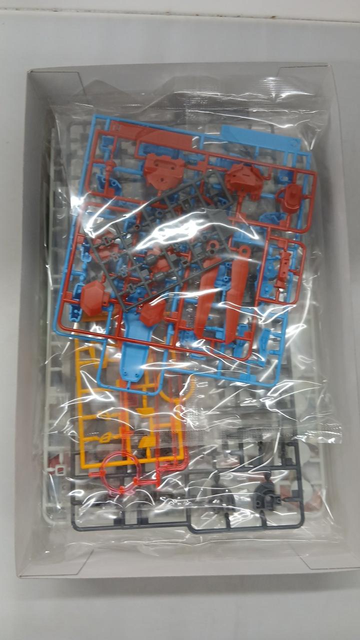 未組み立てです。