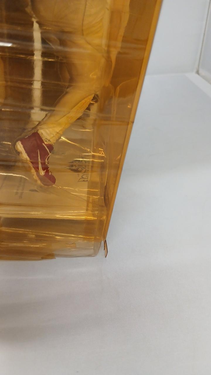 割れ有ります