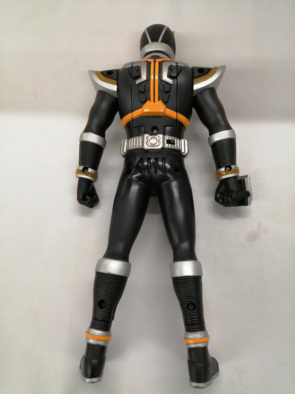 超発光 仮面ライダーカイザ LED発光して変身音 & 必殺技！超発光 仮面ライダーカイザ