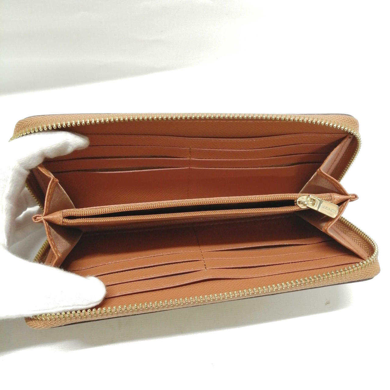 【未使用品】 COACH コーチ 長財布 ラウンドファスナー COACH コーチ 長財布 ラウンドファスナー シグネチャー