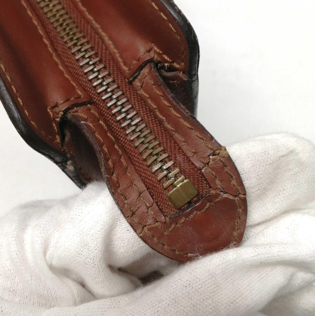 ヒビ割れ、劣化