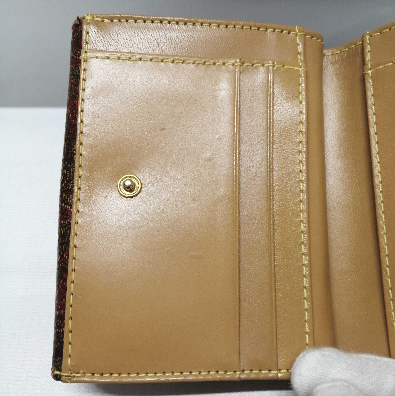 表面イタミあり