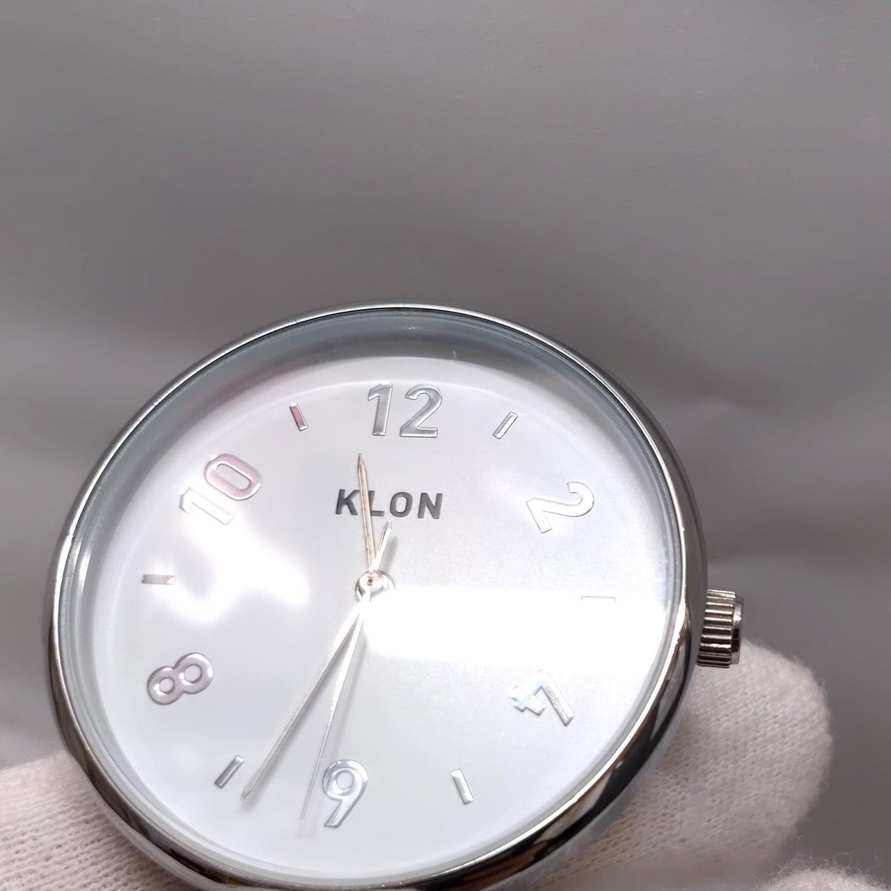 風防に小キズあり