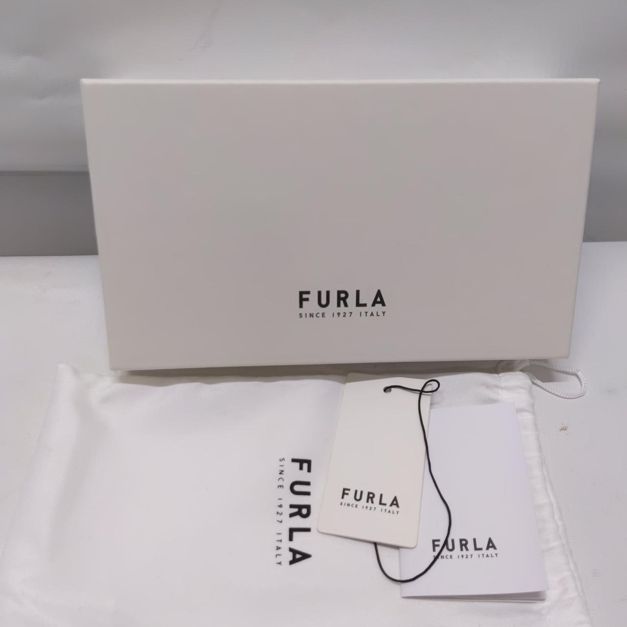 箱、内袋付属品有ります。