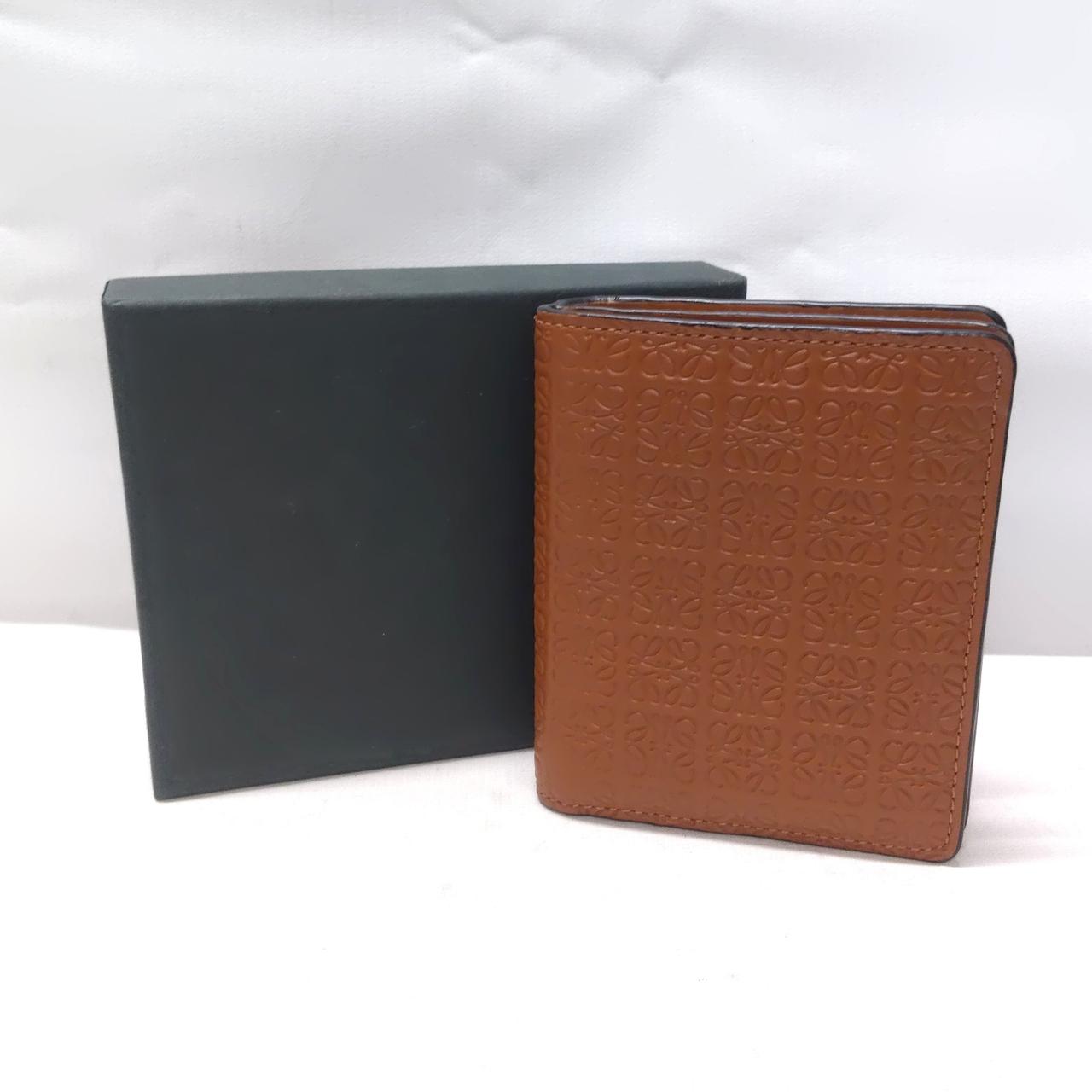 値下祭【美品】LOEWE 茶色 二つ折り財布　箱付き LOEWE|二つ折り財布|【ハードオフ公式通販】オフモール|1910030000008324