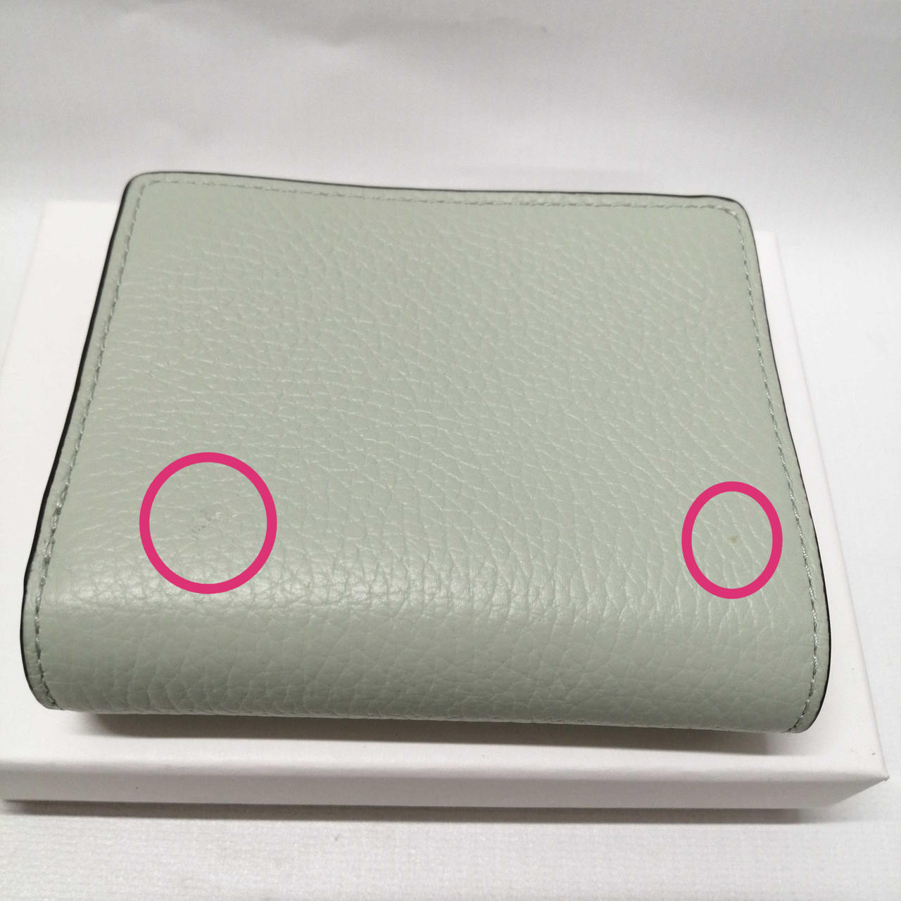 2カ所イタミと汚れあり