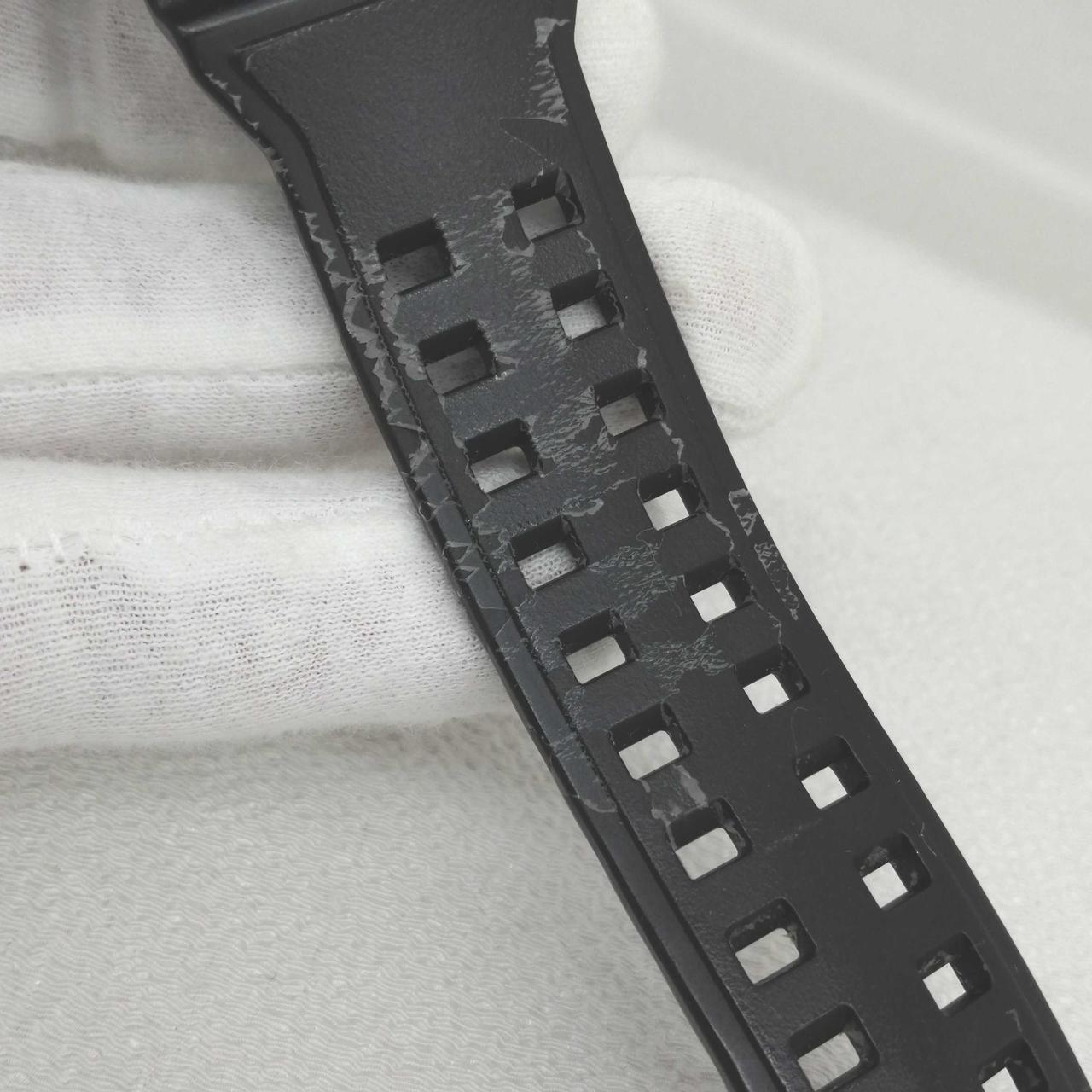 ベルトに劣化あり(ベタつき等は無し)