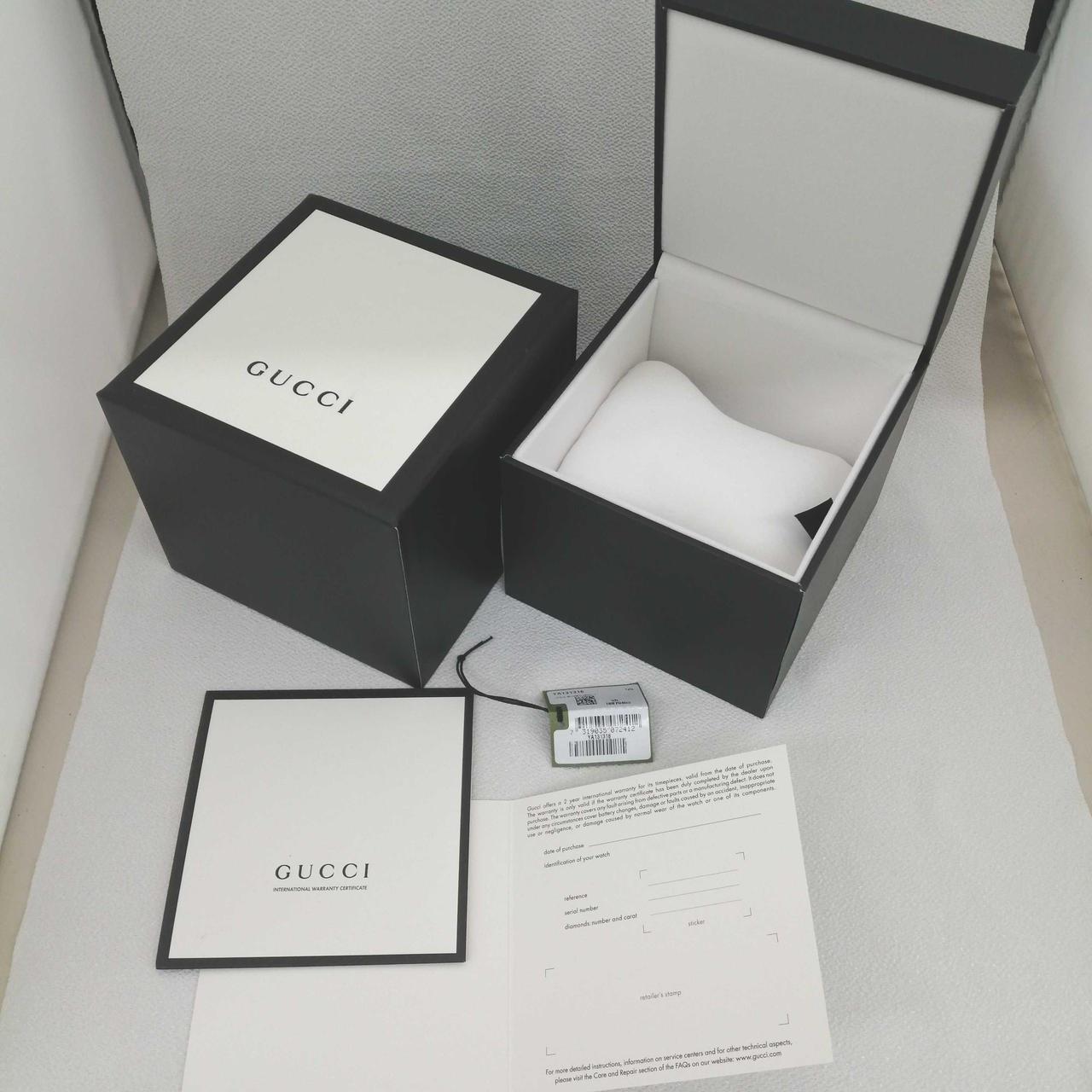 箱、カード類付き